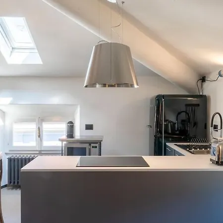公寓 Casa Cometa Designer Attic